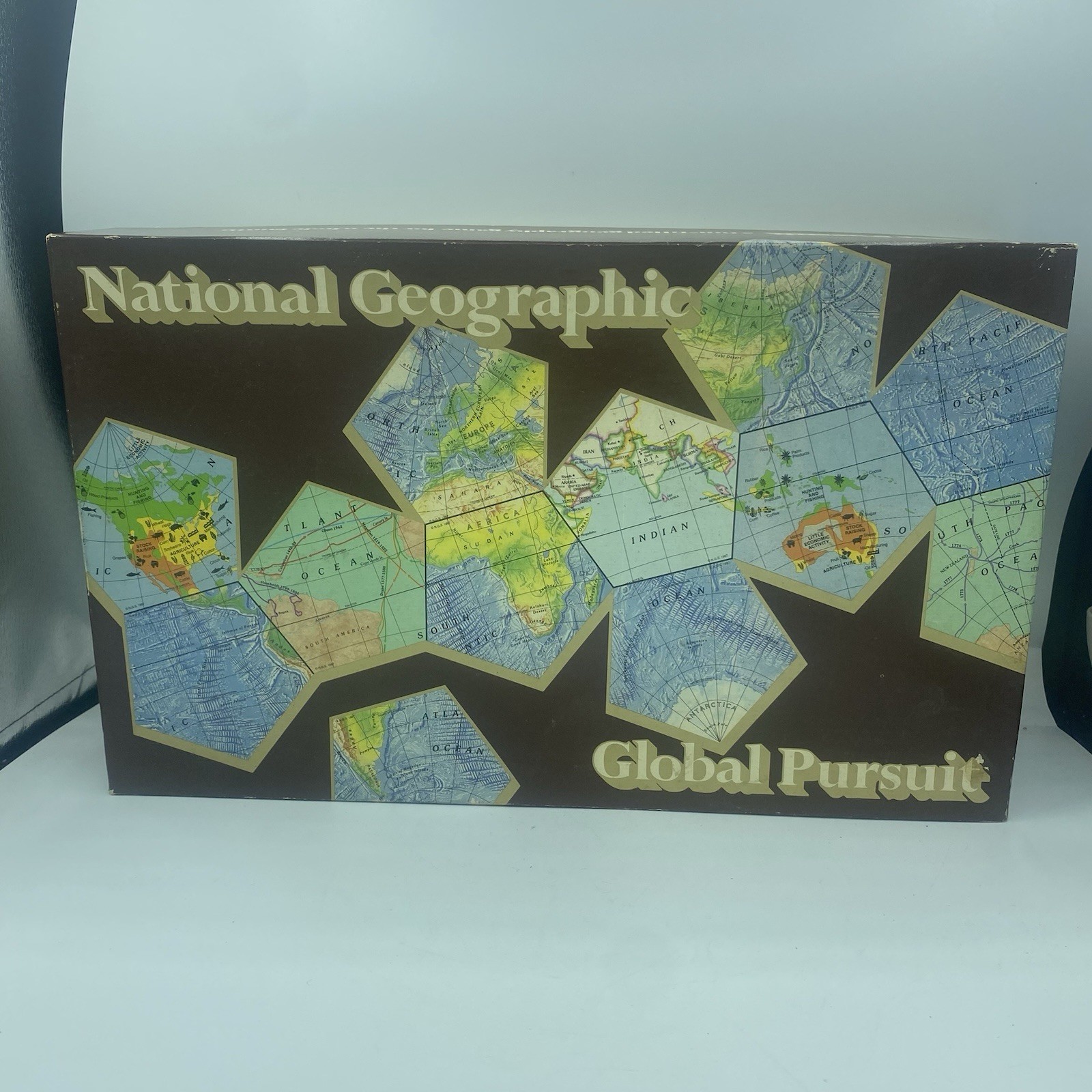 1988 National Geographic Global Pursuit Board Game Complete Unplayed Vintage