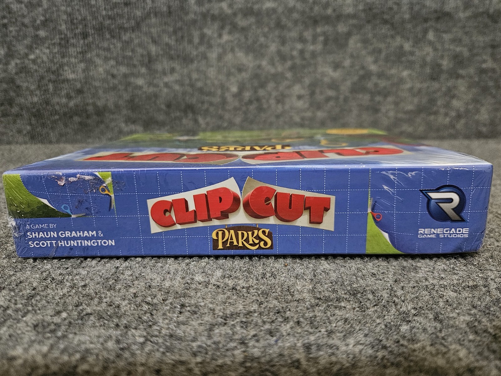 CLIP CUT PARKS Game