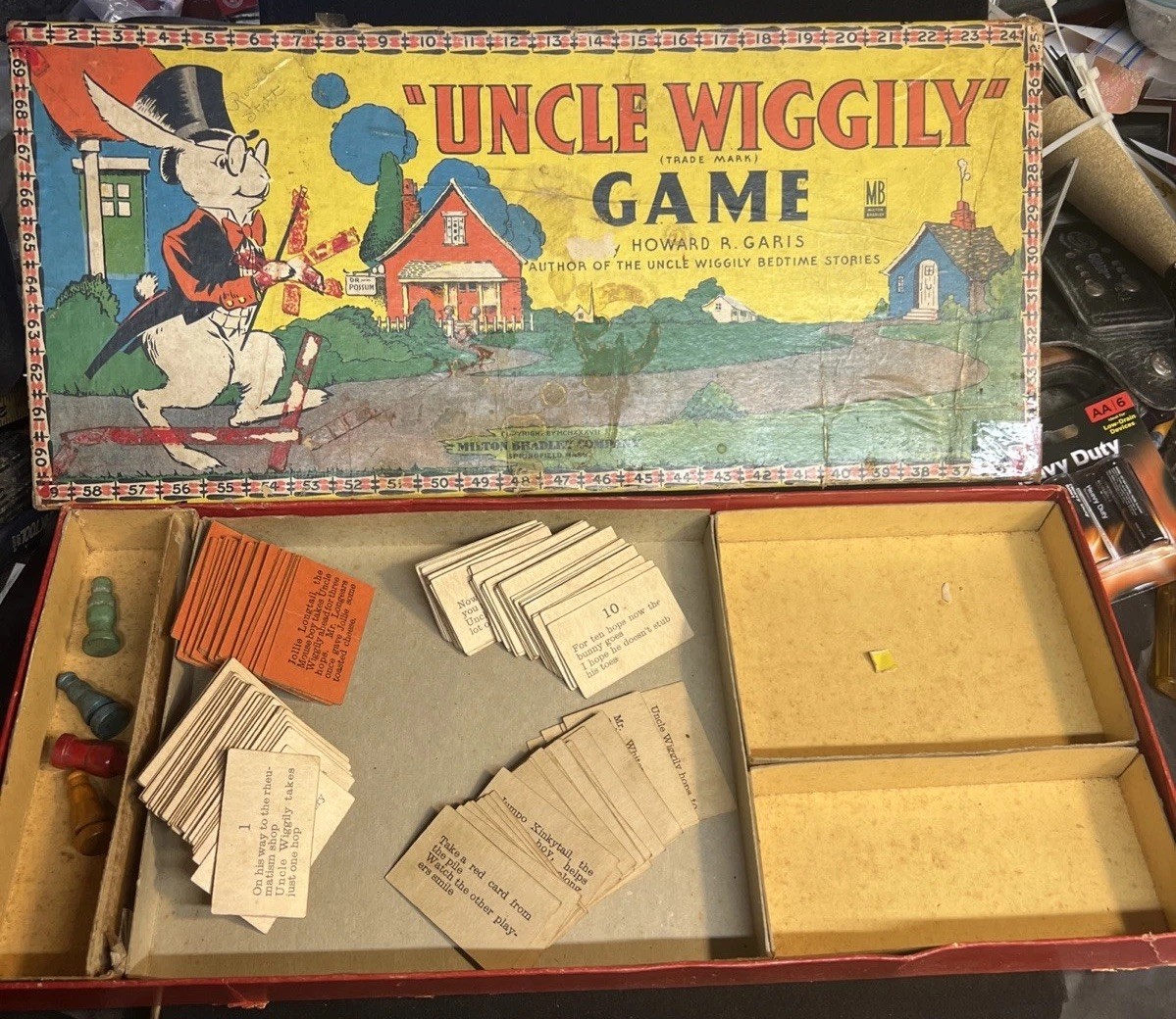 Uncle Wiggly Board Game in Box Milton Bradley 1937 Early Version #4829 w Cards