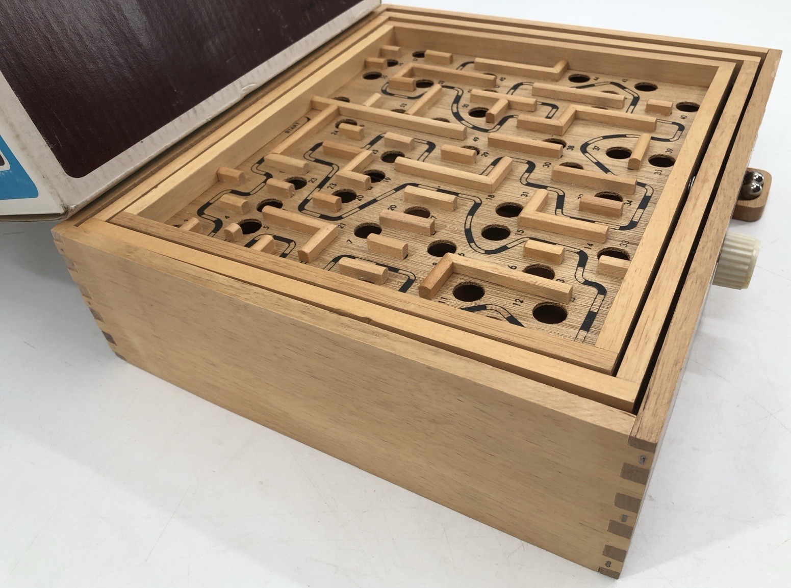 Vtg 80s Labyrinth Wooden Steel Ball Marble Tilting Maze Puzzle Game Roll-A-Maze