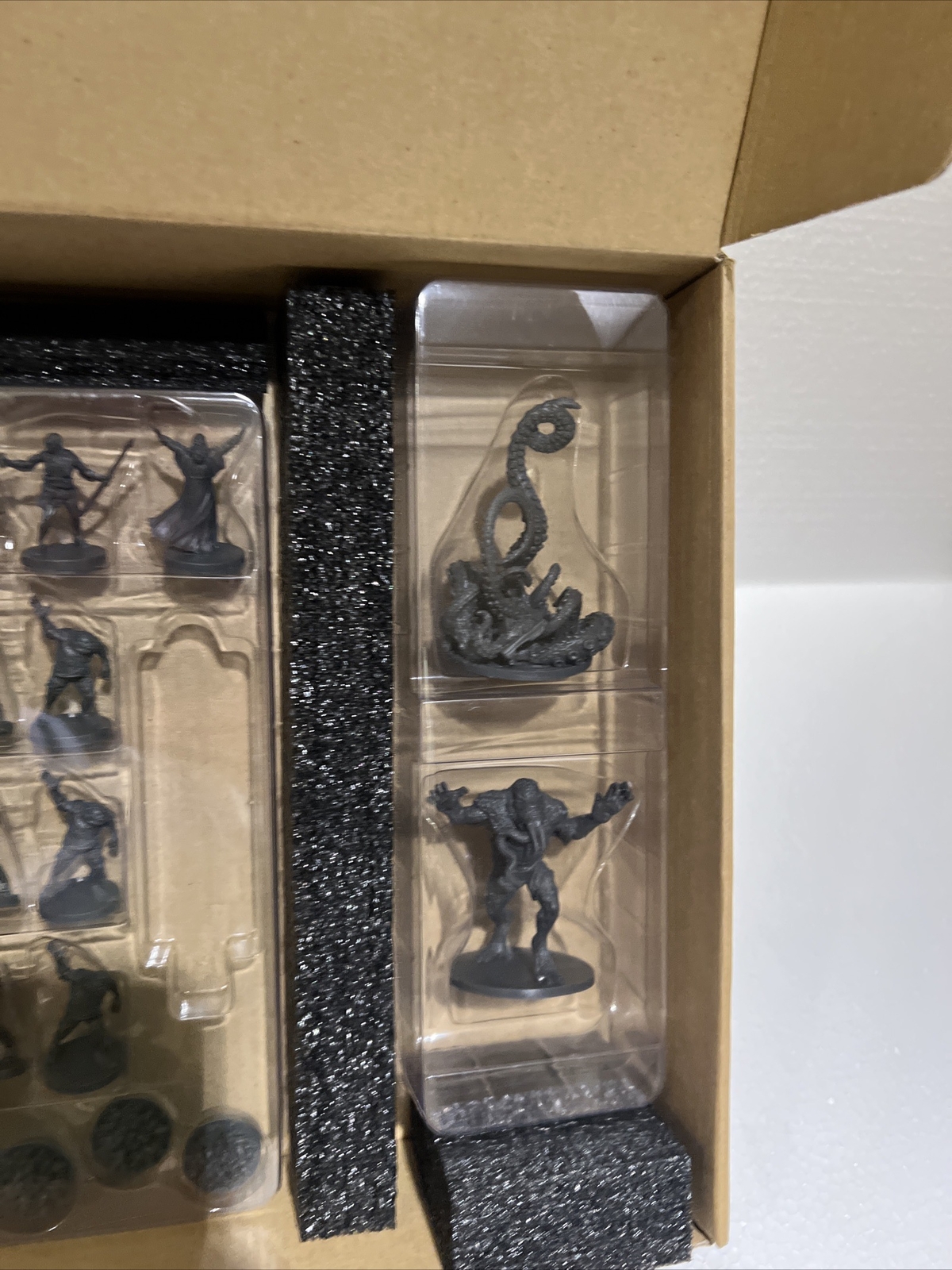 HellBoy RPG Field Director Pledge Set – Mantic Dark Horse Comics