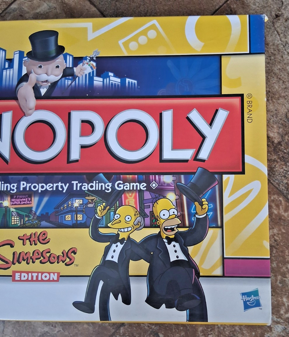 Monopoly: The Simpsons Electronic Edition Board Game