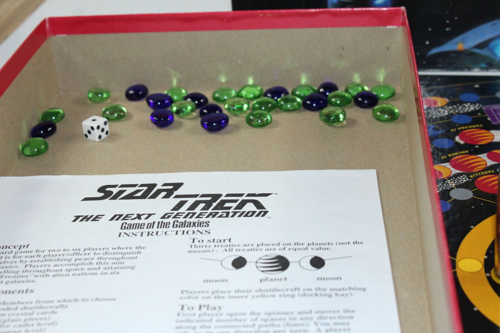 Star Trek:The Next Generation Game of the Galaxies Board Game 1993 #2040
