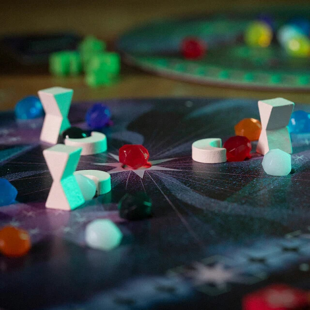 ✨ NIS Nebula Board Game – a Glow-in-the-Dark Abstract Astronomy Strategy