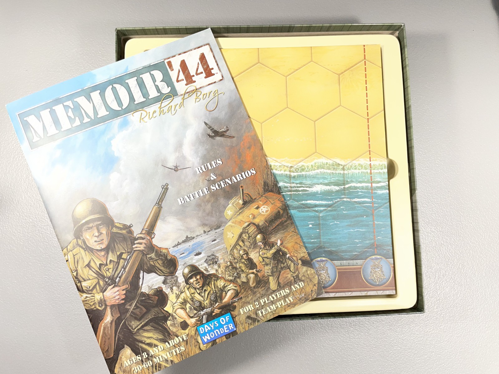 Memoir 44 Core Game Days of Wonder Richard Borg 2-8 Players, Age 8+, 30-60 Mins