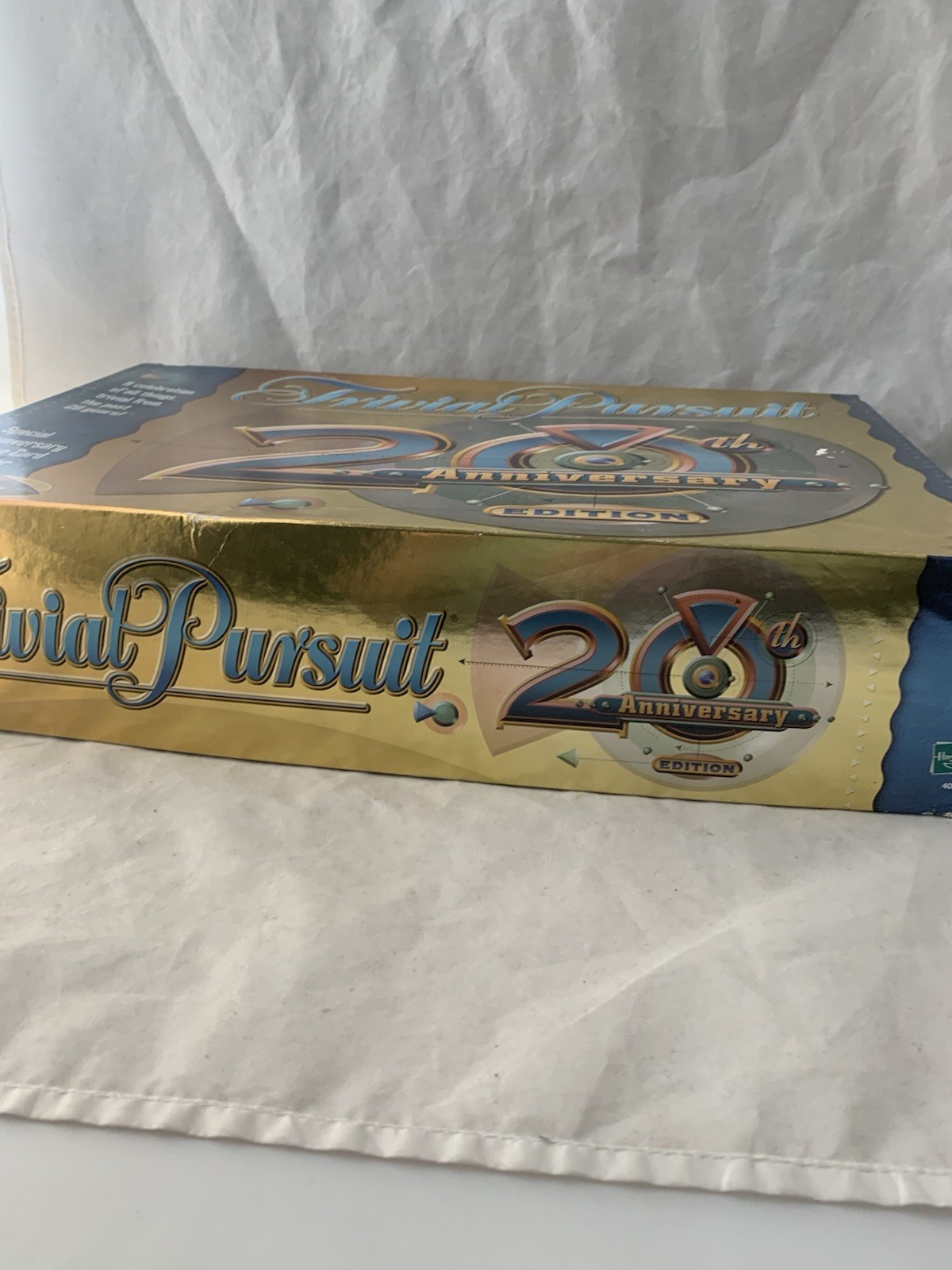 Hasbro Trivial Pursuit 20th Anniversary Edition Deluxe Card Dispenser S5-4