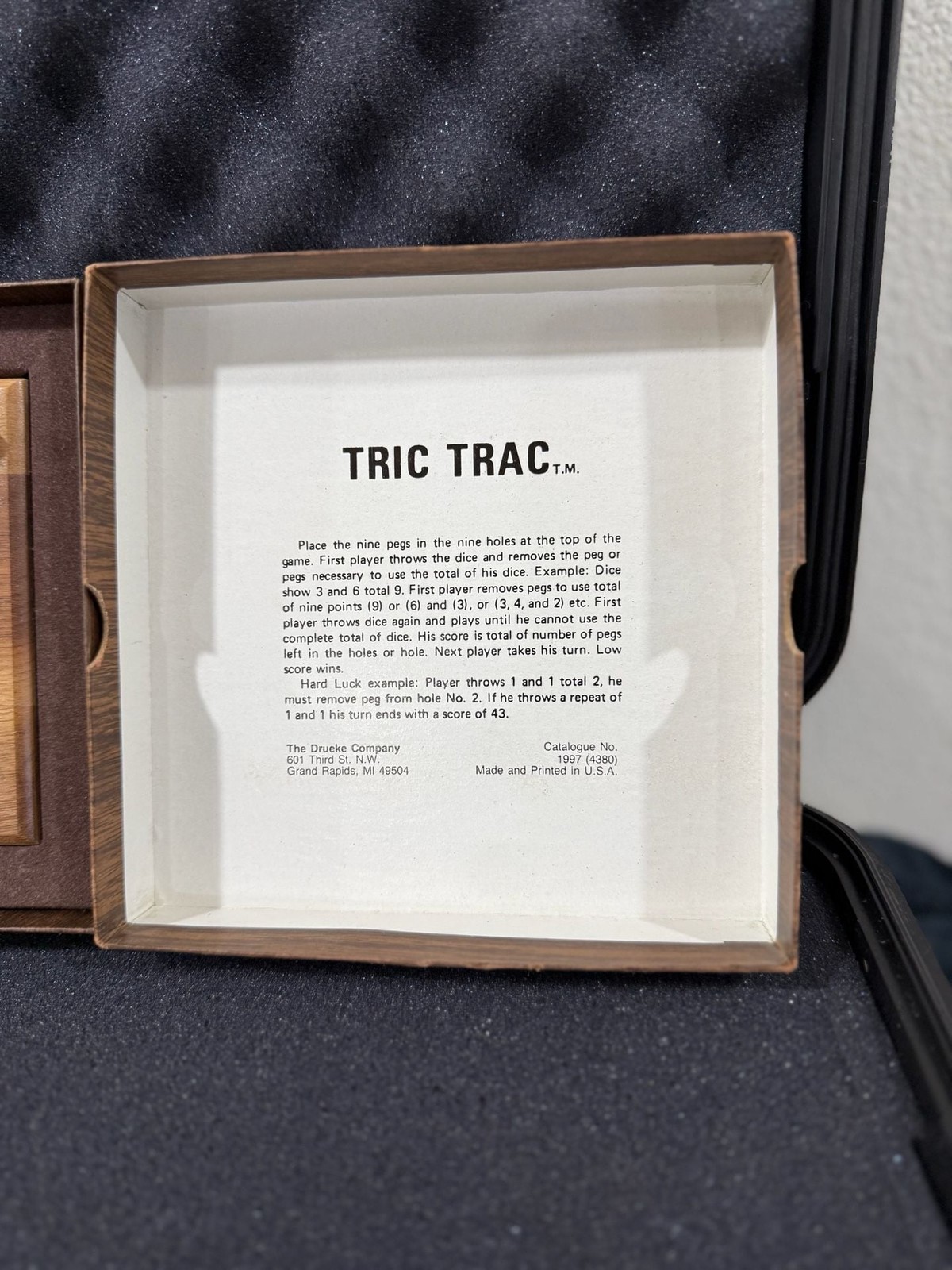 Vintage Drueke American Walnut Tric Trac (Shut The Box) Dice Game No. 1997