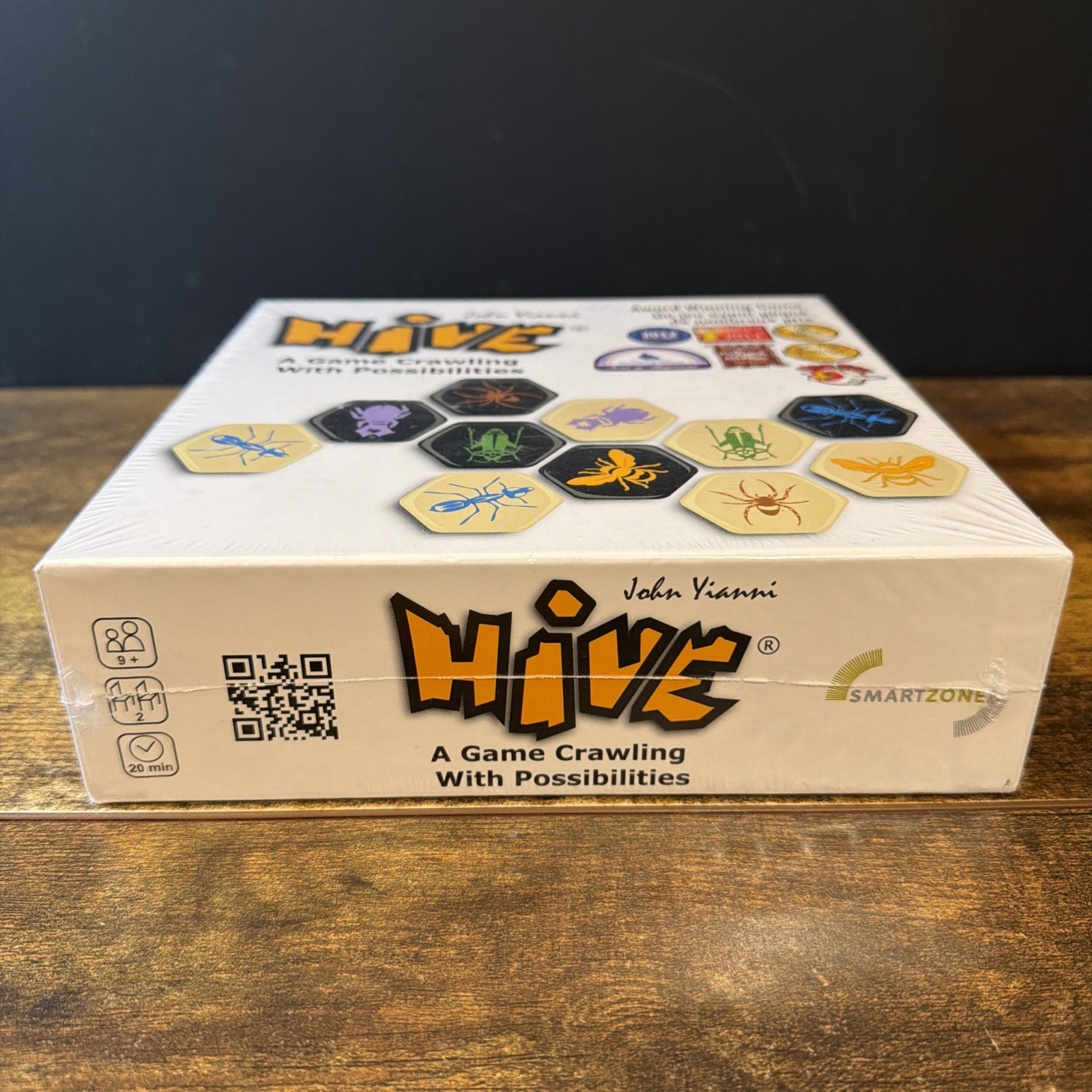 HIVE by John Yianni Smart Zone Games Brand New Sealed