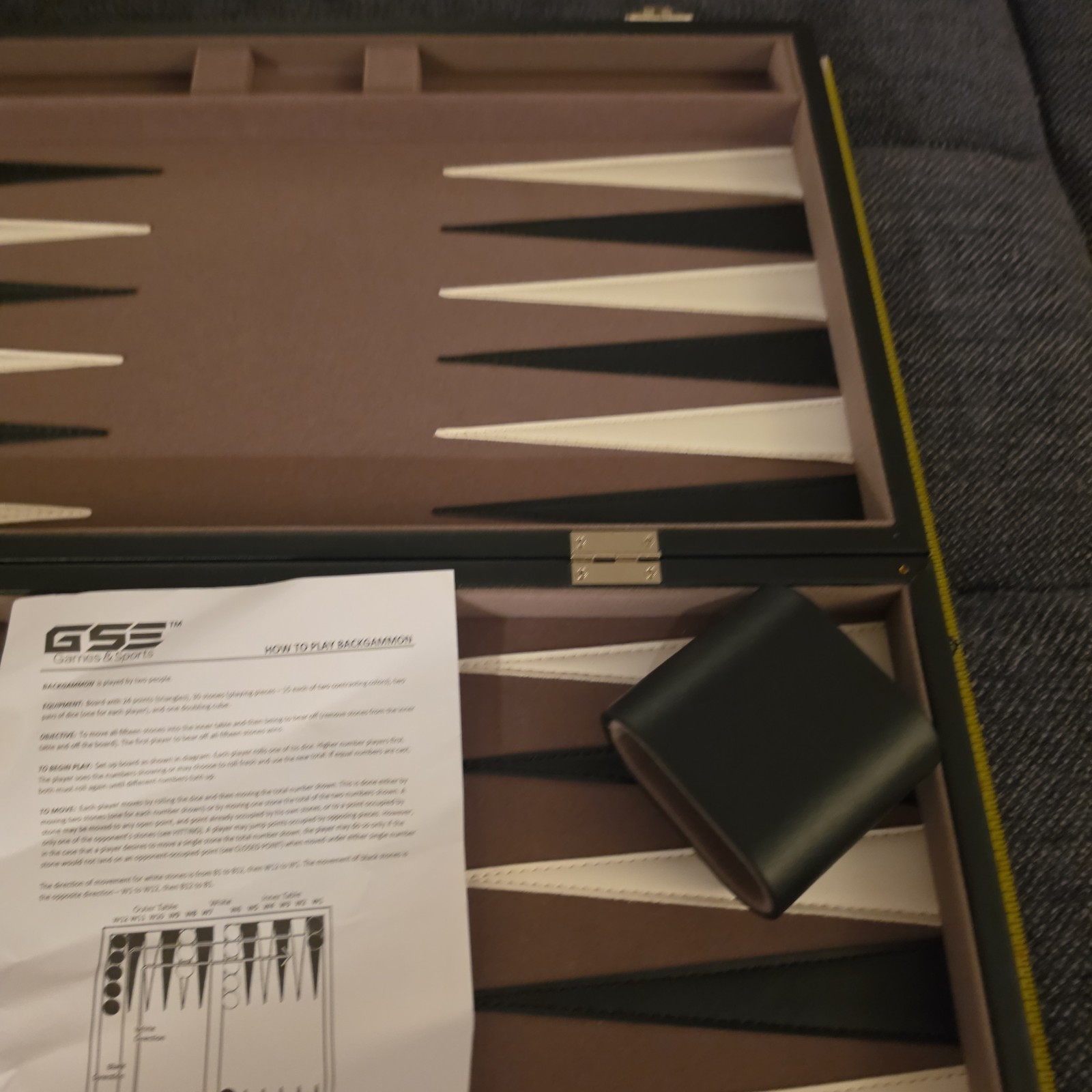 Vintage Backgammon Complete Set Gray Felt W/ Black & White Points And Stones