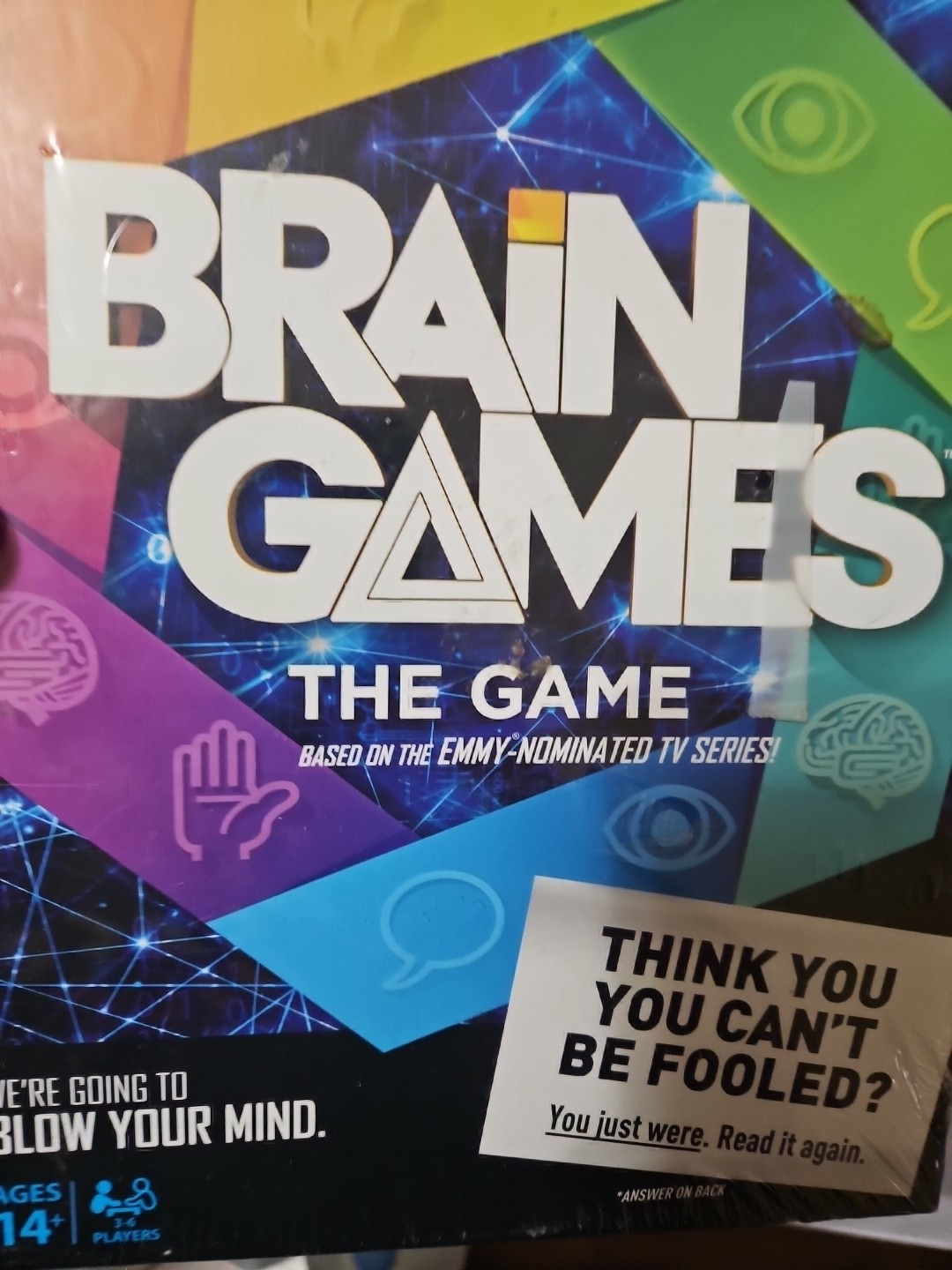 Brain Games The Game NatGeo TV Show Board Game 2015 Open Box Never Played