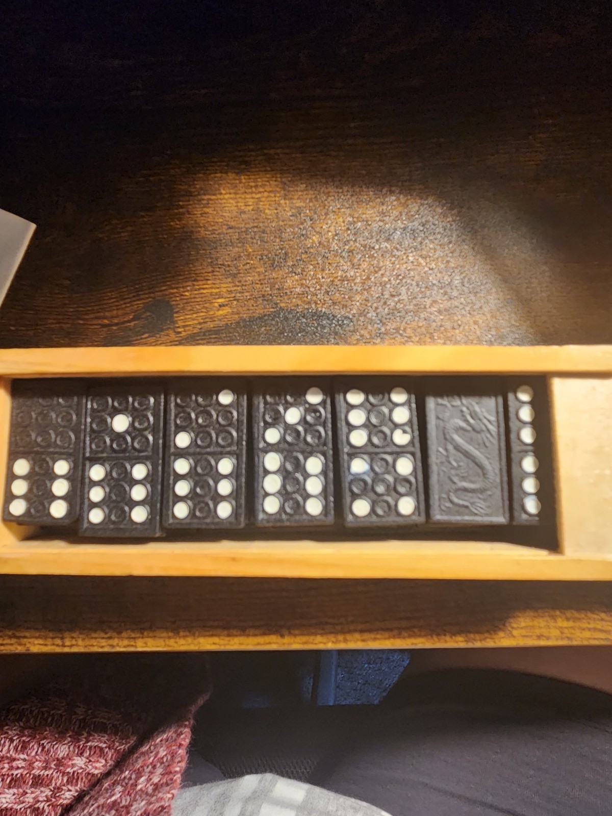 Vintage Supreme Dominoes Game Set Black Tiles Dragon Back Wood Box Complete