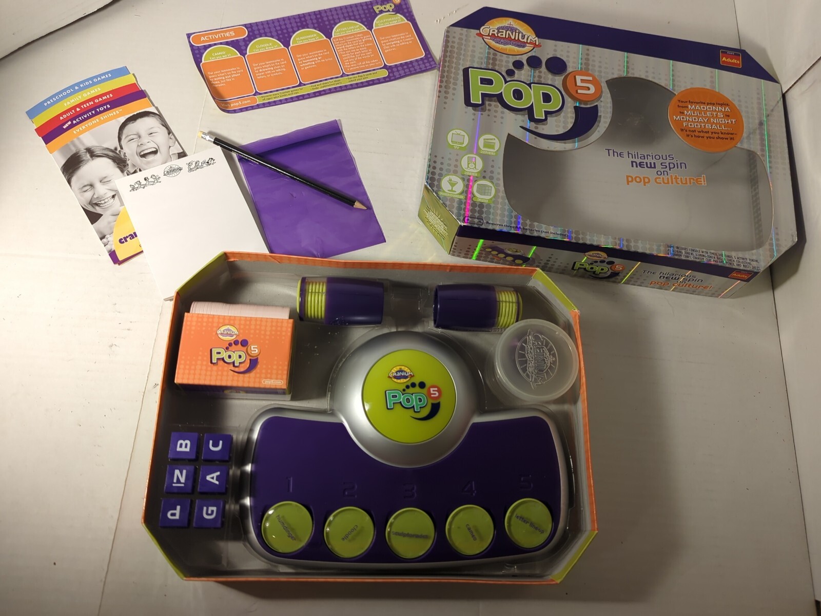 Cranium- Pop 5 Pop Culture Trivia Electronic Game. Age Adult great condition