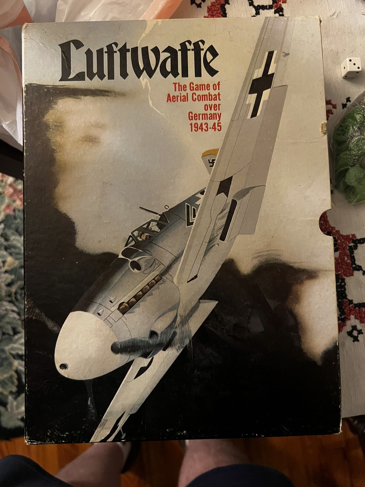 The Avalon Hill Company/Bookcase Game/Luftwaffe/1971