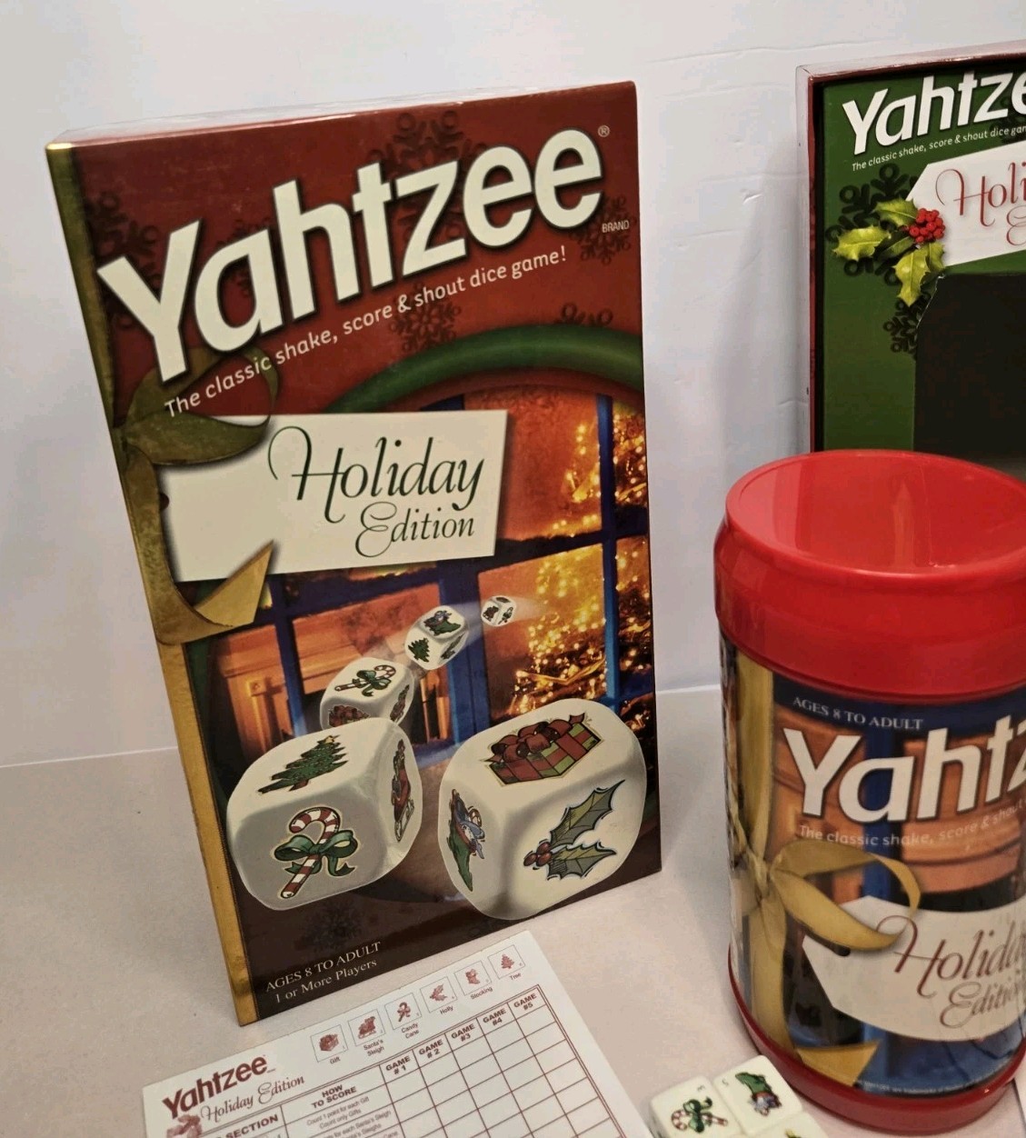 Yahtzee Holiday Edition Christmas Family Dice Game Hasbro-Missing Green Tokens