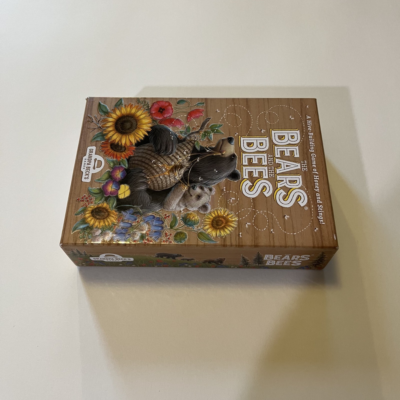 Grandpa Beck’s The Bears and The Bees Family Card Game Complete Hive Building 7+
