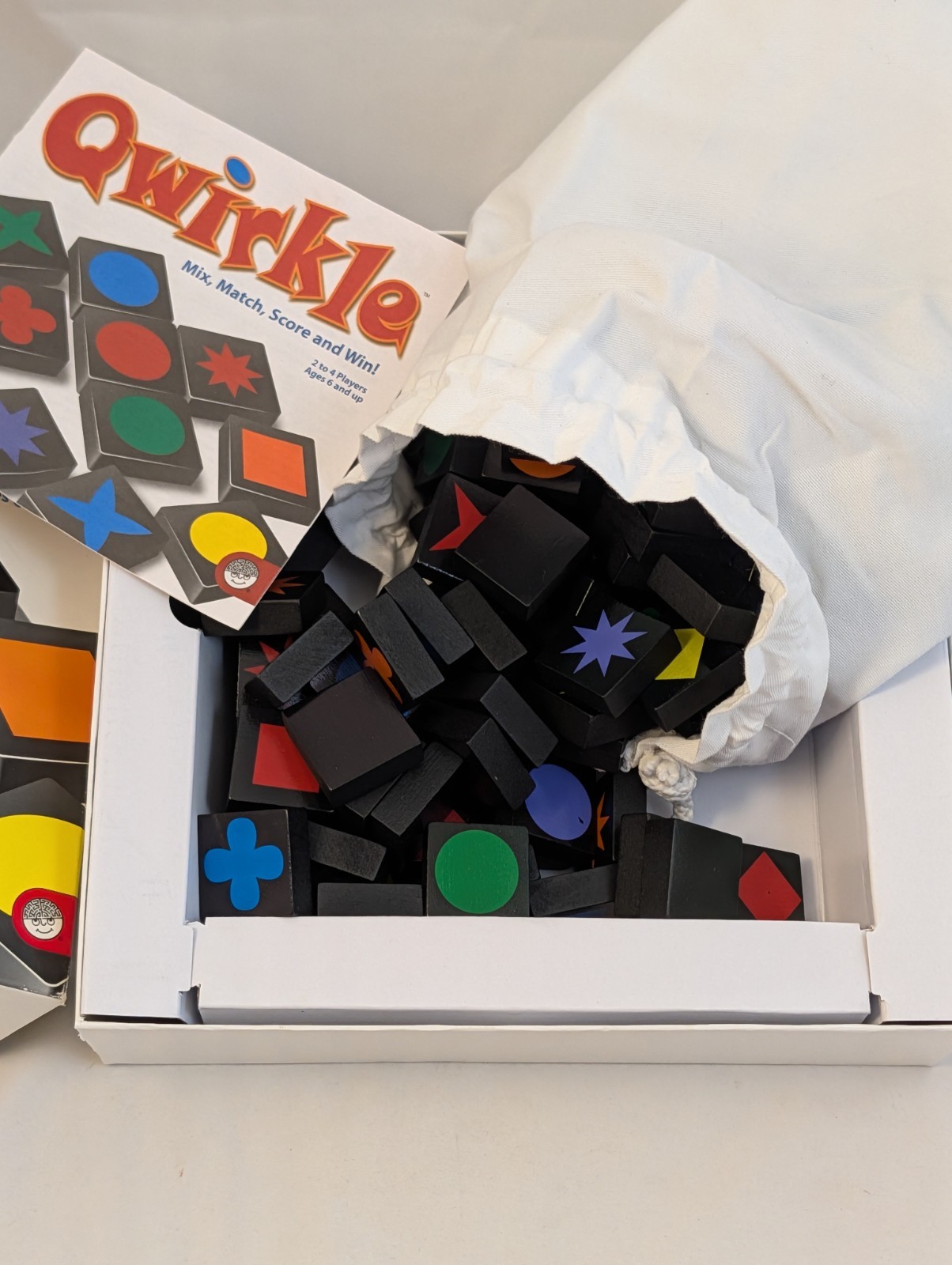 QWIRKLE by Mindware `Mix Match Score & Win~ 100% COMPLETE in Box