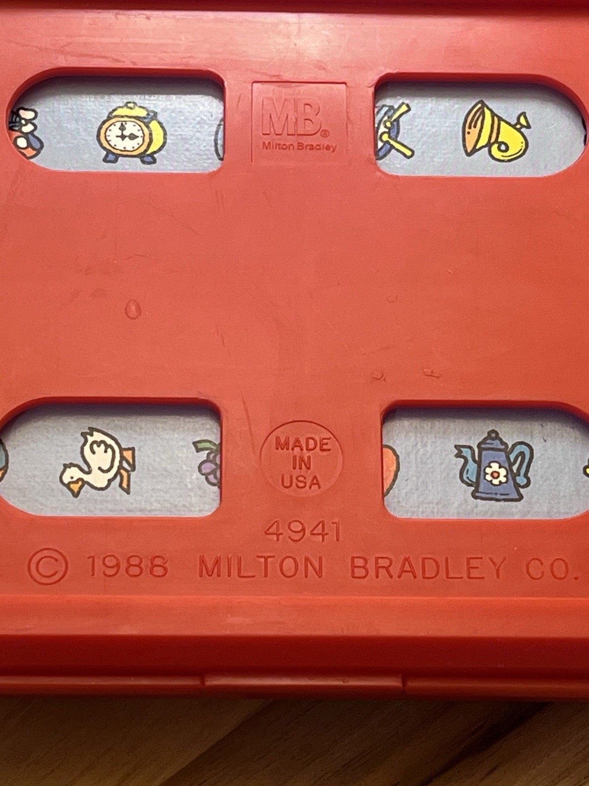 Vintage 1986 Milton Bradley Memory Game Complete No Box Flip Tile Travel Board