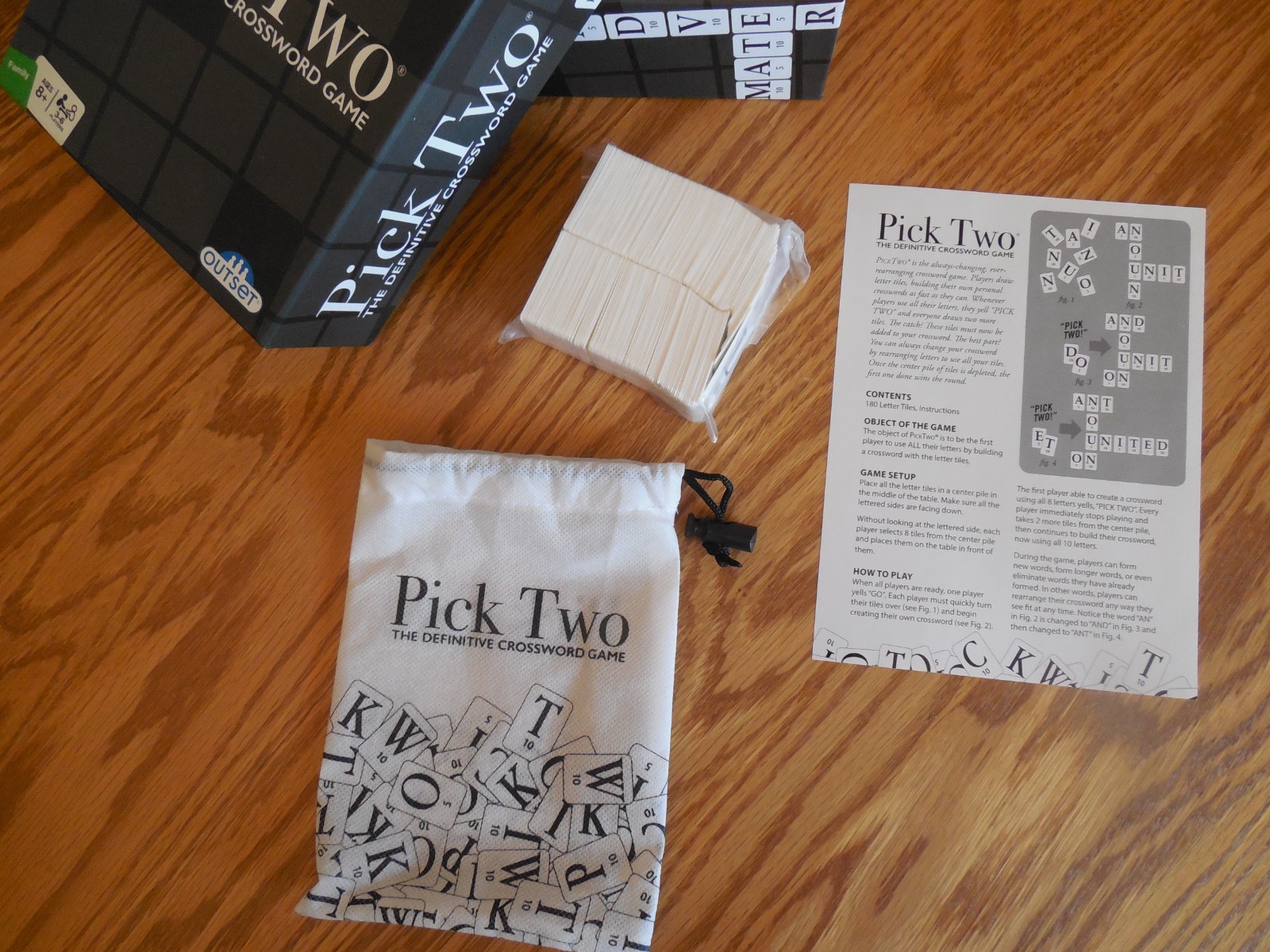 NEW Outset Games “Pick Two” The Definitive Crossword Game 3-6 Players Age 8+