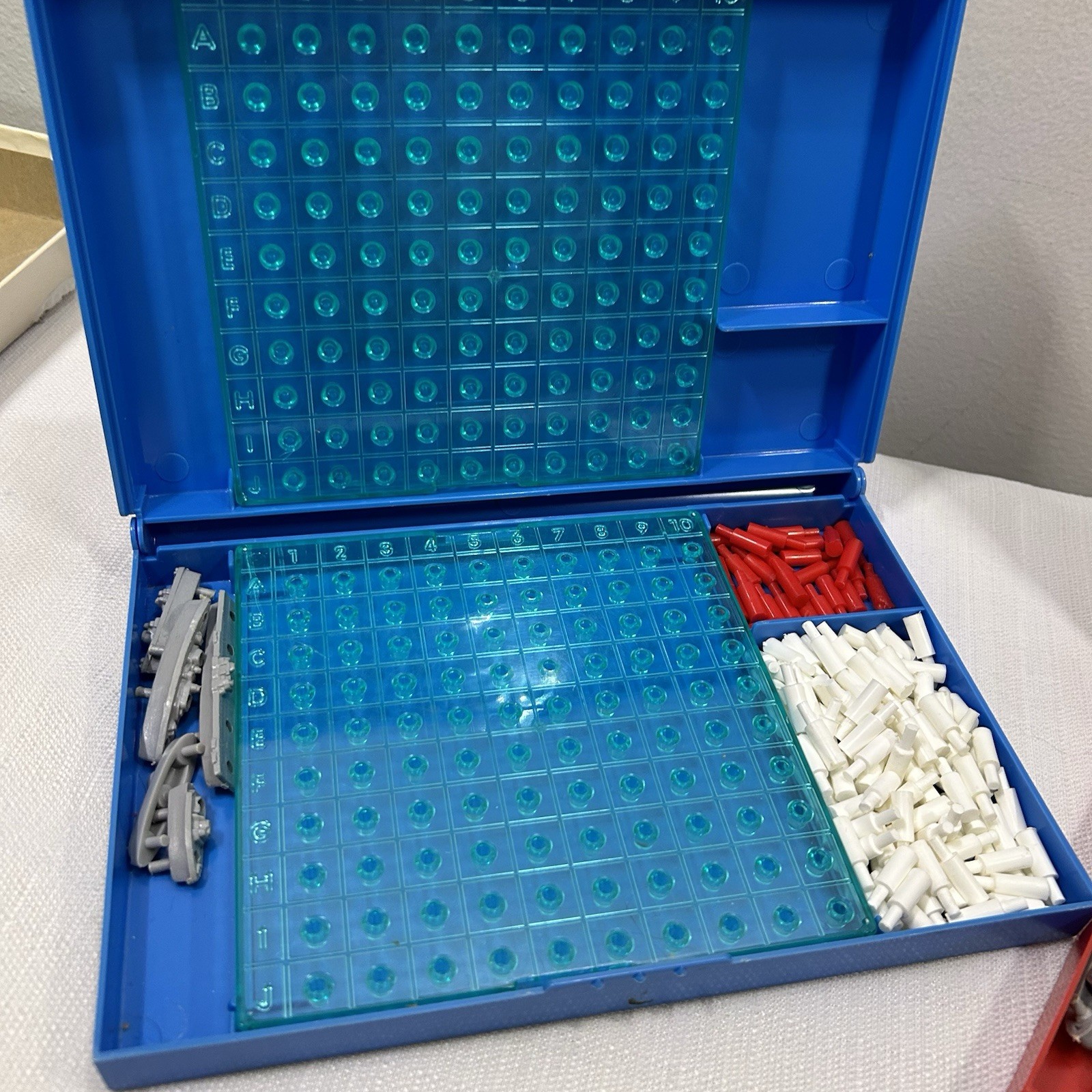 Vtg 1971 Battleship Game by Milton Bradley in Great Condition 100% Complete!