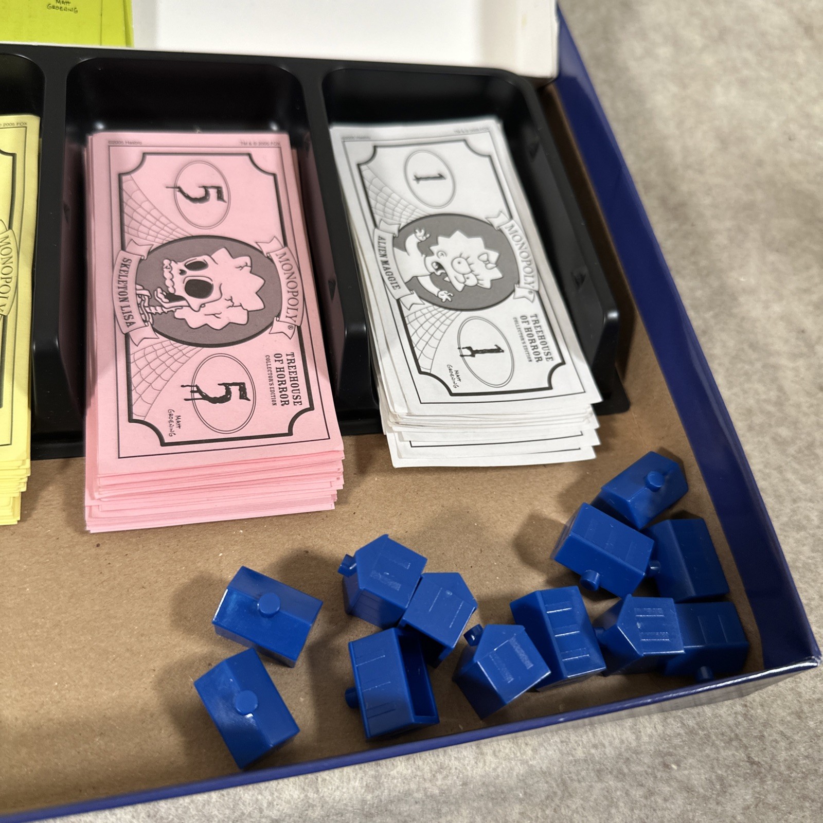 THE SIMPSONS TREE HOUSE HORROR Monopoly GLOW-IN-THE-DARK Board Game Incomplete