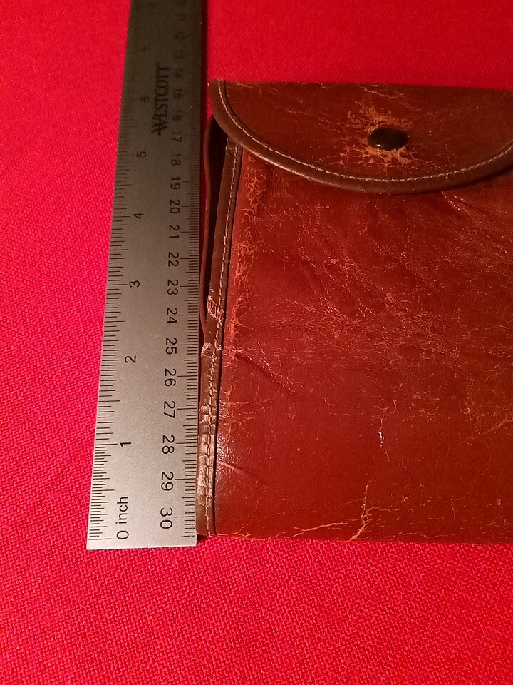 Vintage Deluxe Play Kit Leather Dice, Cards Chips Score Cards
