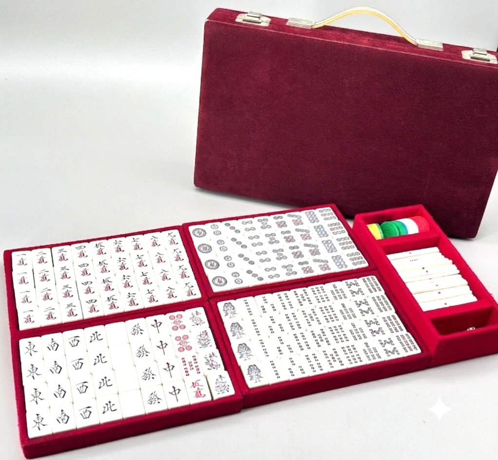 Nintendo Yakuman Tokuju Kame Ittsu Mahjong Tile Set Special Heavy Japan