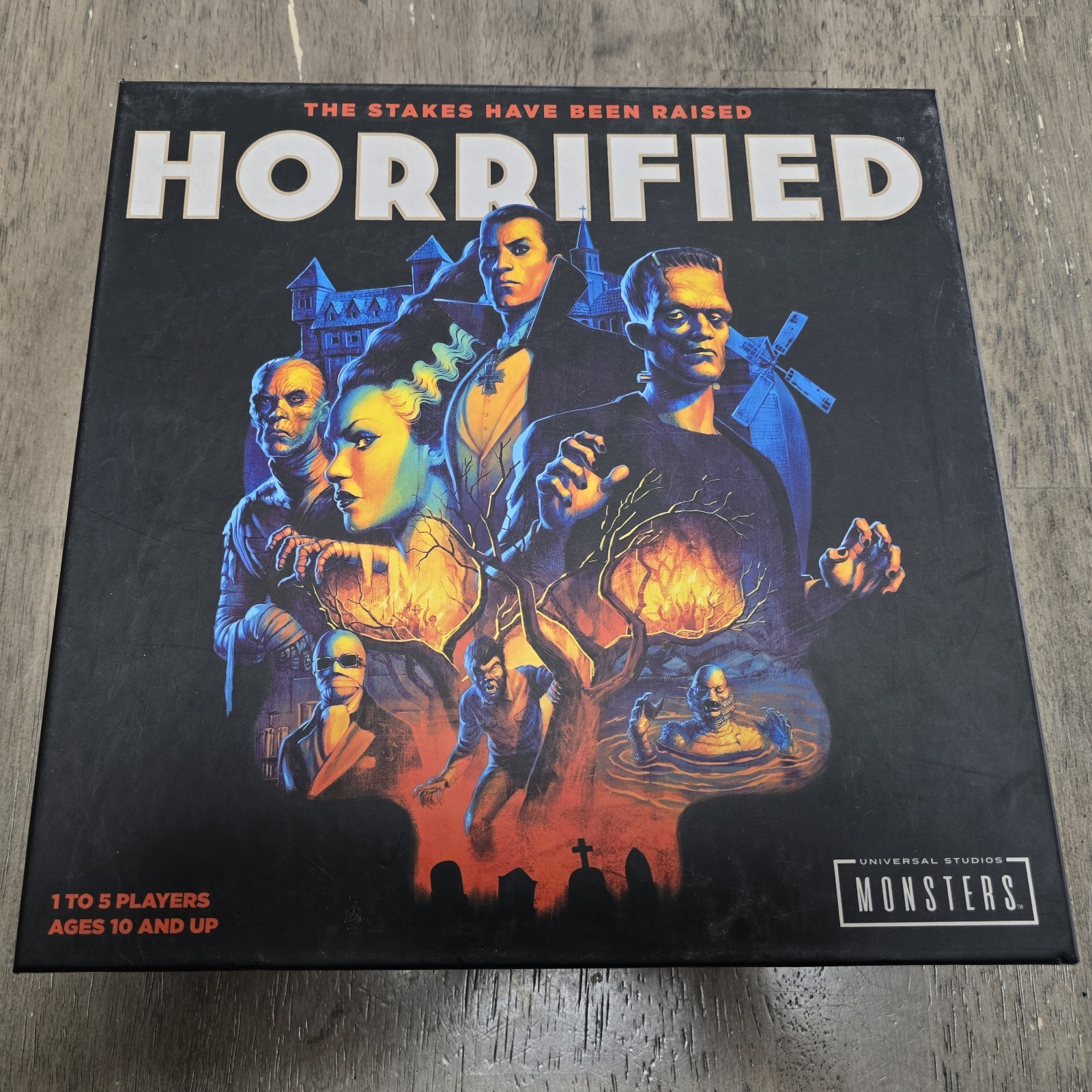 Ravensburger Horrified: Universal Studios Monsters Strategy Board Game 100%