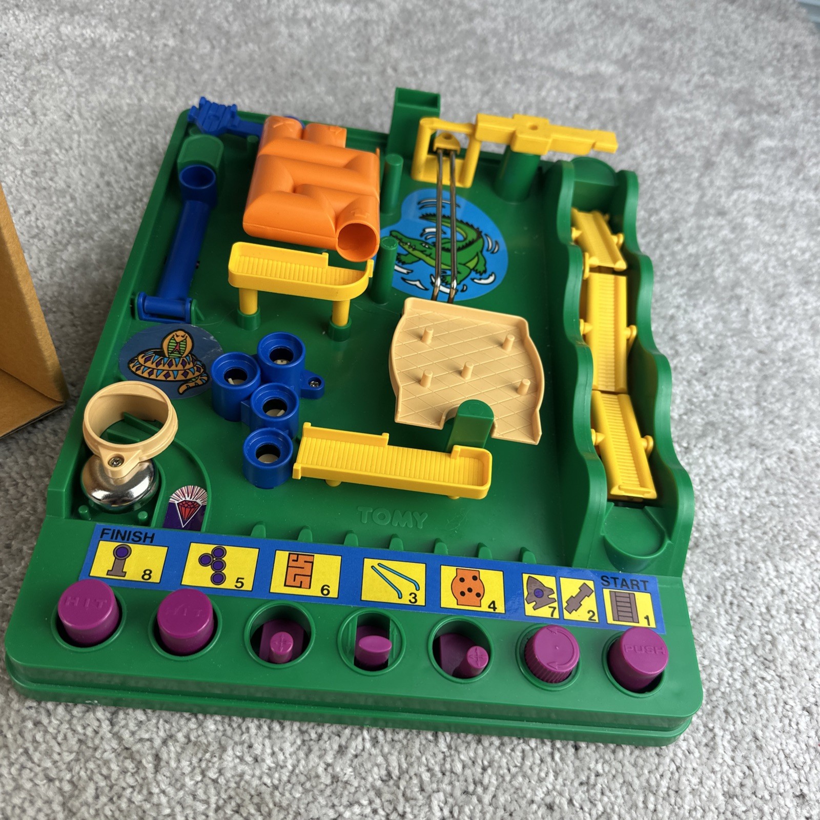 INCOMPLETE 1991 Snafu Tomy Screwball Scramble Run Yourself Ragged Marble Maze