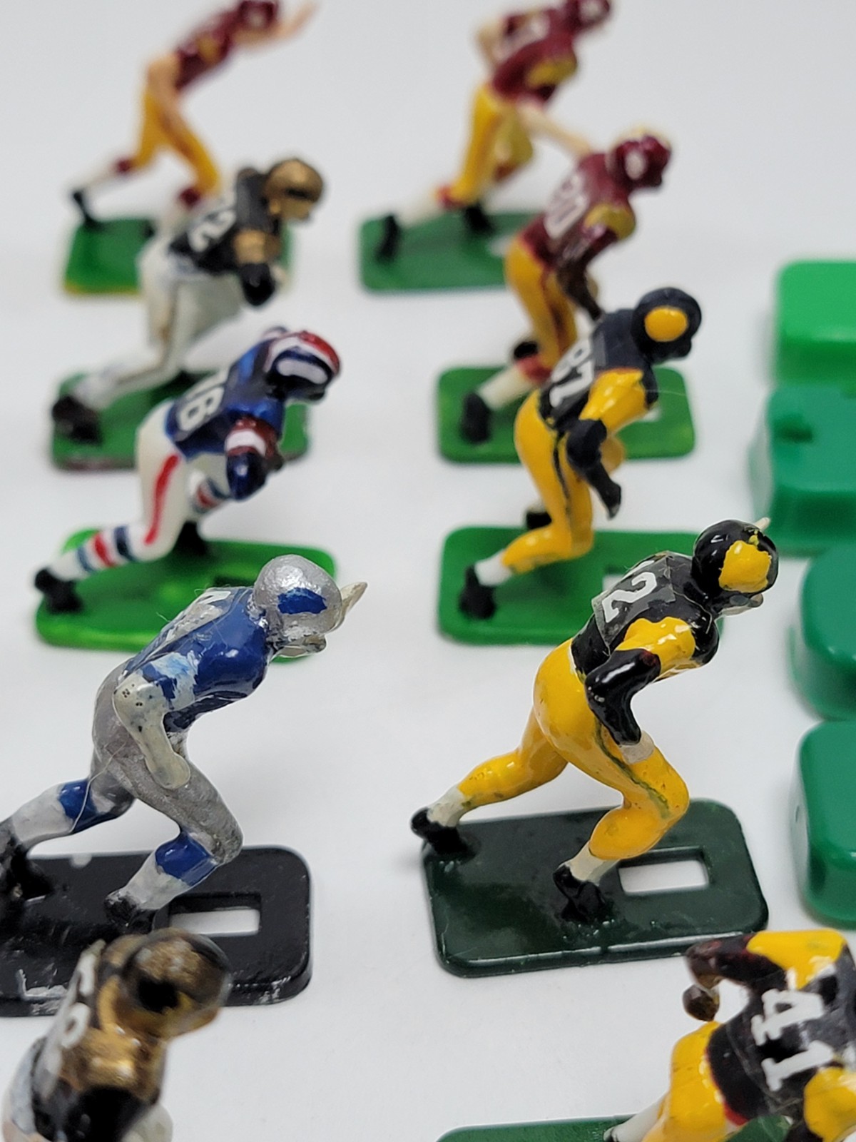 Vintage Tudor Electric Football Game NFL Team Figures Lot Of 24 Mixed