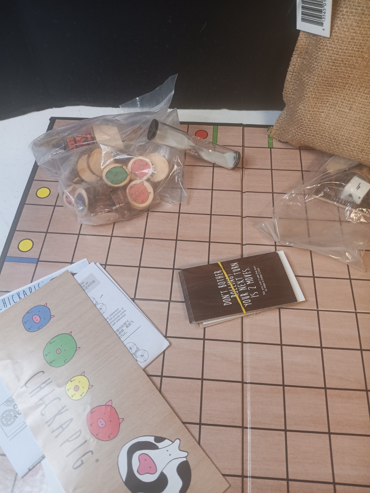 Chickapig Chicken Pig Board Game Strategy Farm Poop Token 2 Players Complete