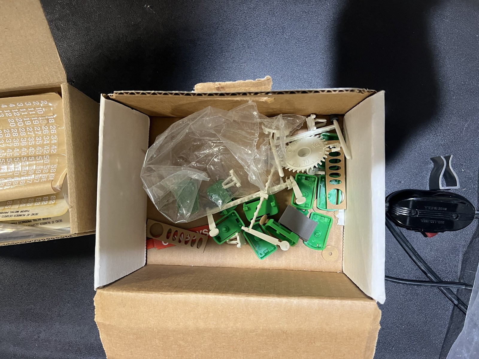 1970 Tudor Games Electronic NFL Football Model #620, With Lions & Packers