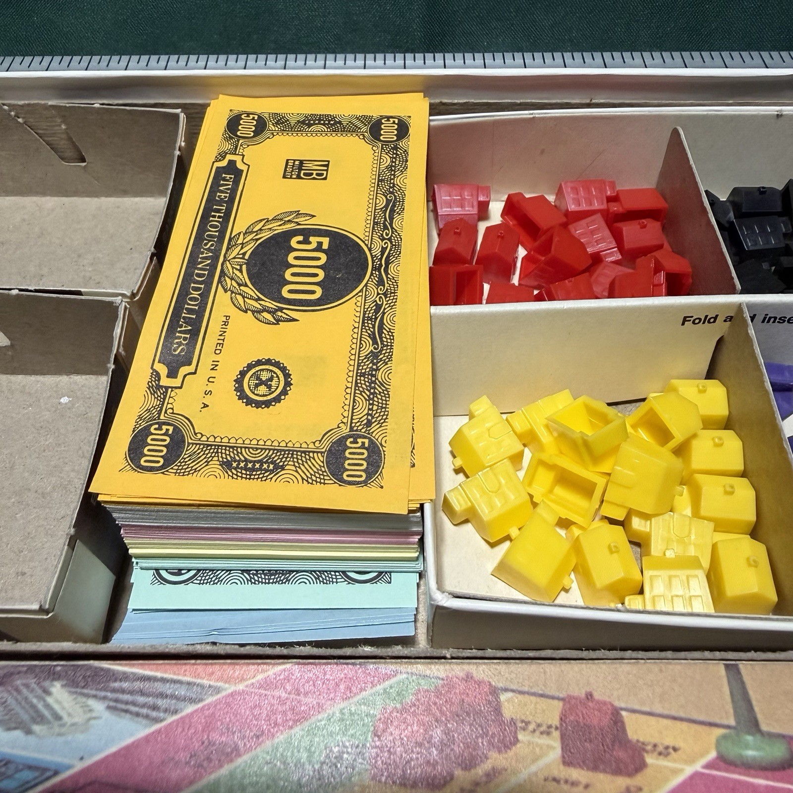 VTG 1974 Milton Bradley Easy Money Board Game – Complete – Light Use -Ships Free