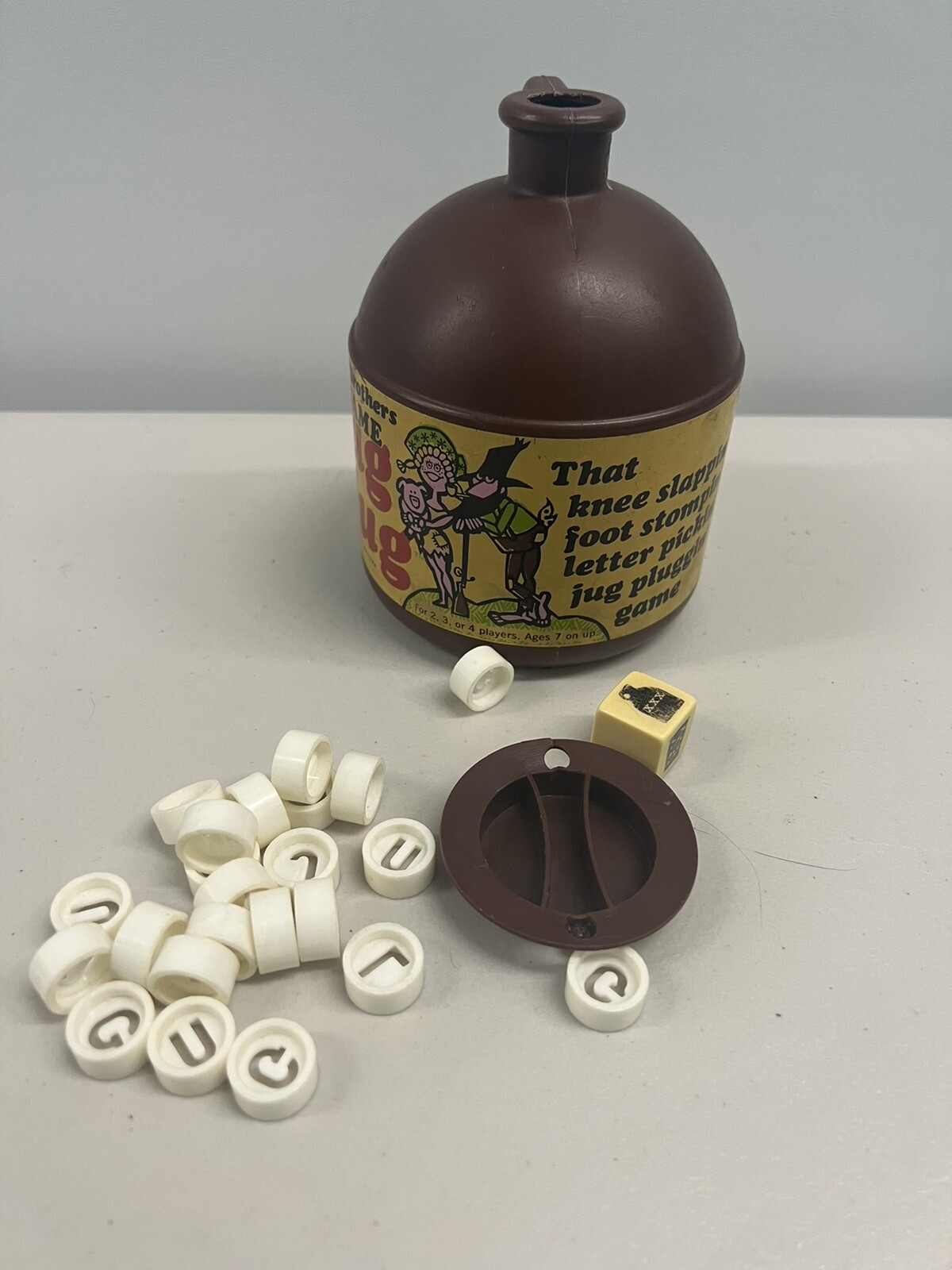 Plug a Jug 1969 Game Dice Incomplete USA Parker Bros Words Free Shipping