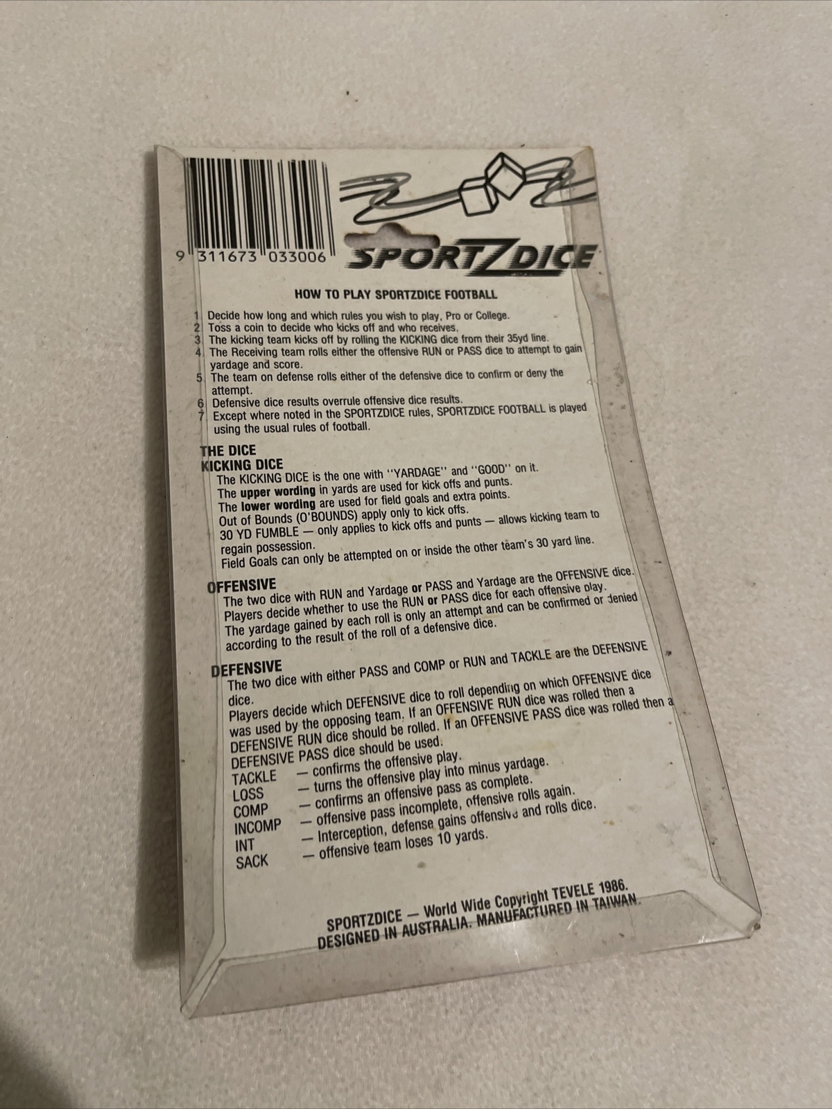 Sportzdice Football 5 Dice Set Game by Tevele 1986