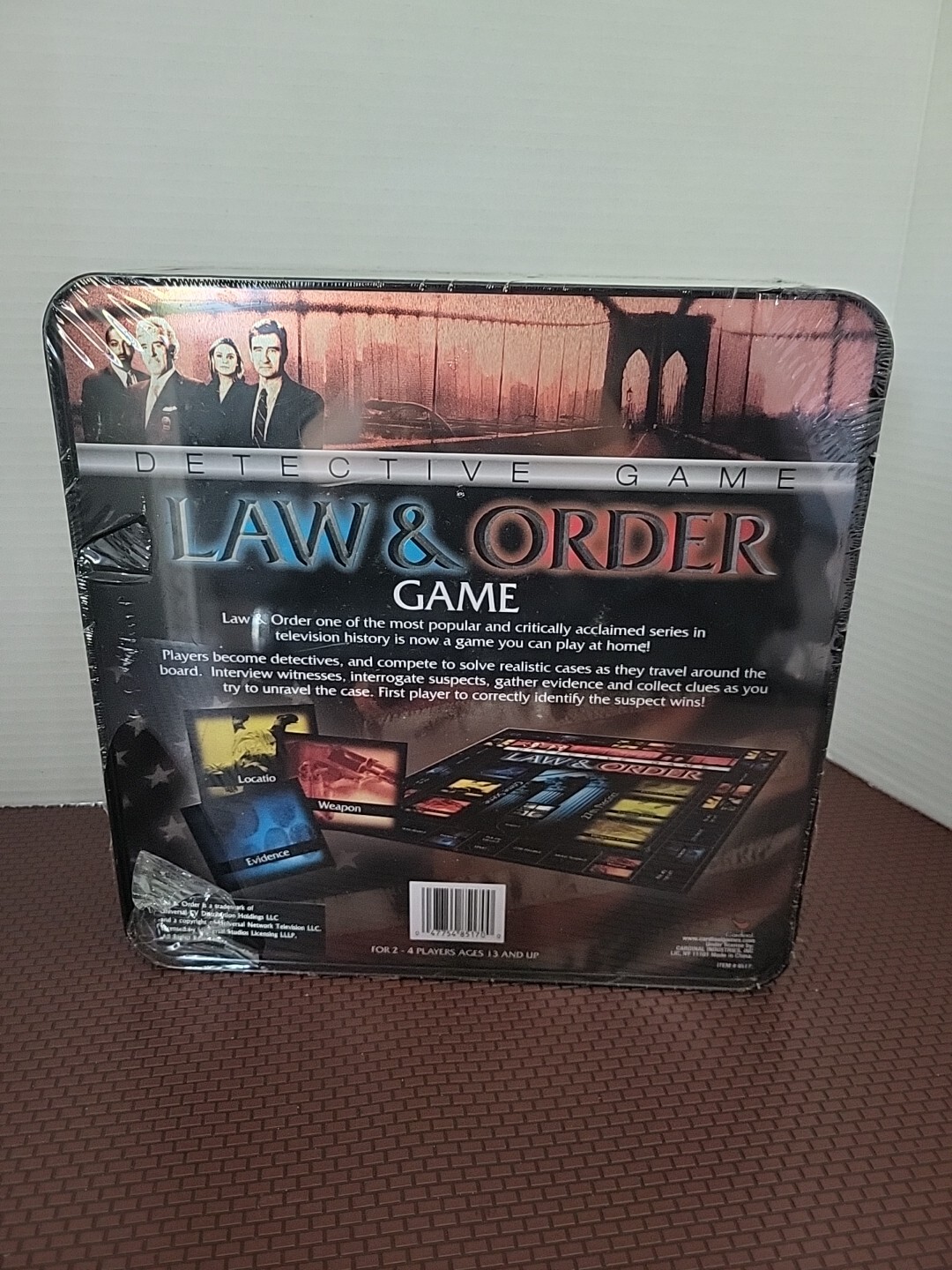 Law And Order Detective Board Game In Tin (New 2-4 Players)
