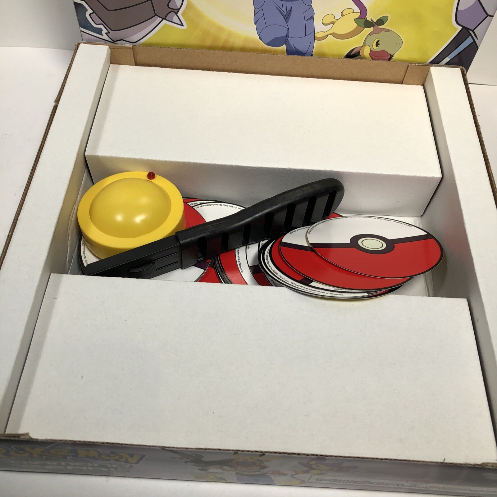 Pokemon Diamond & Pearl PokeBall Flip Game 2007 Complete