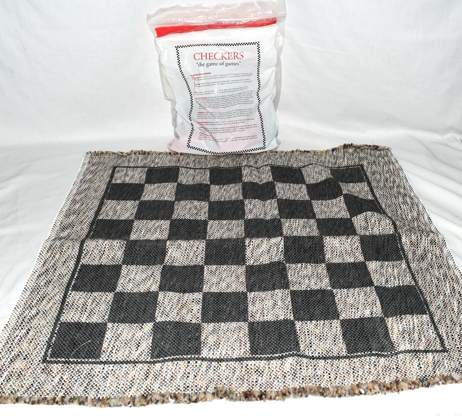 Jumbo Checkers Rug Game with 3″ Game Pieces by Multiflex Designs New Sealed Bag