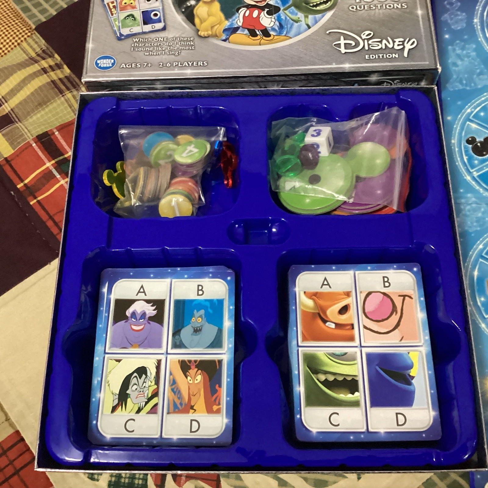 PICTOPIA Disney EDITION the Ultimate Picture-Trivia Family Game!