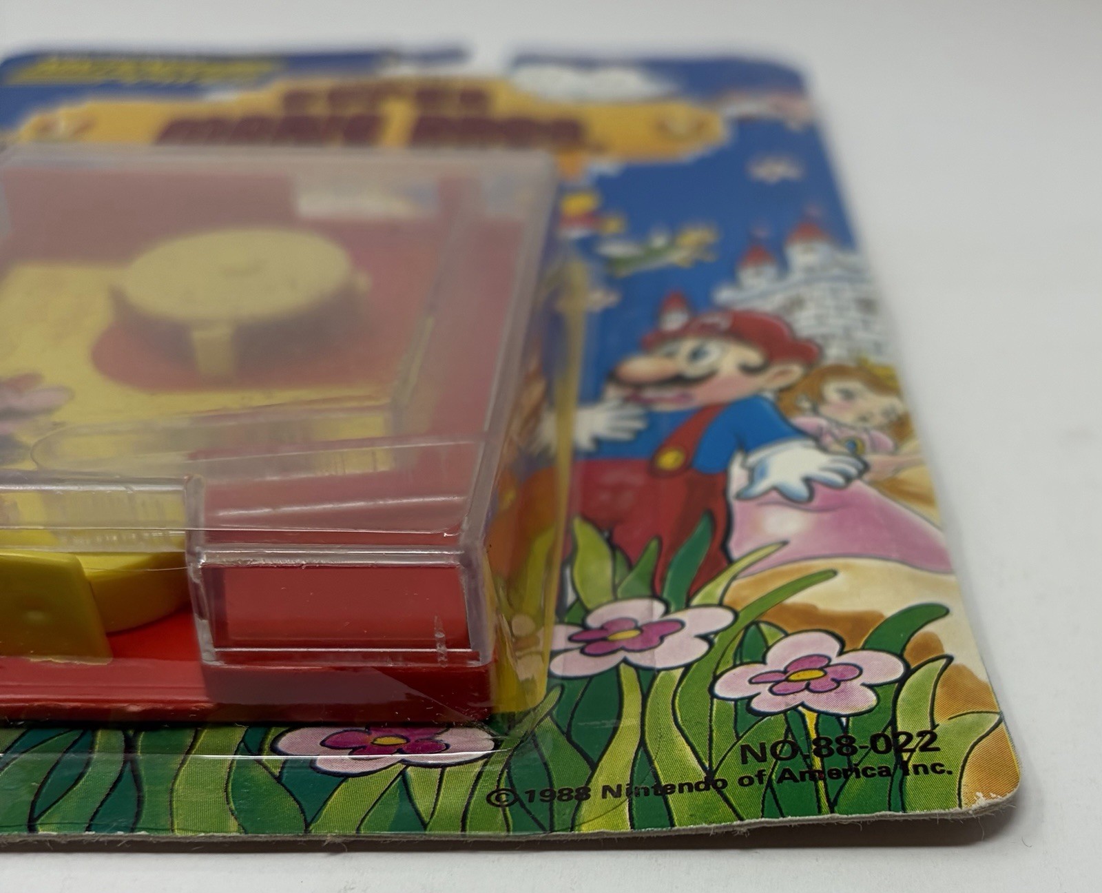 Nintendo Power 1988 Super Mario Bros. Skill Shooter Spinning Target Vintage Game