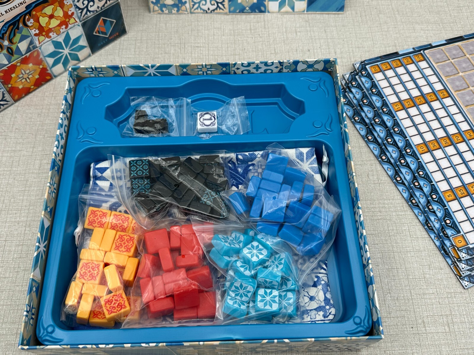 AZUL Tile Board Game by Michael Kiesling Next Move Plan B Games Complete EUC