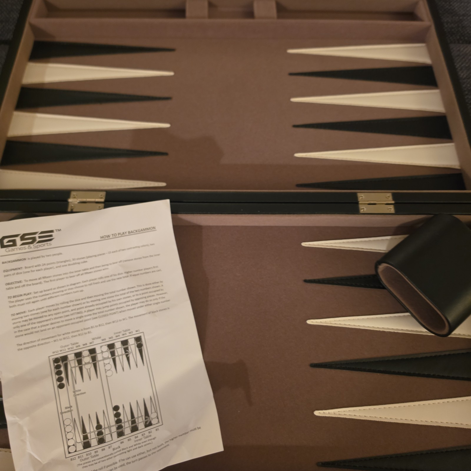 Vintage Backgammon Complete Set Gray Felt W/ Black & White Points And Stones