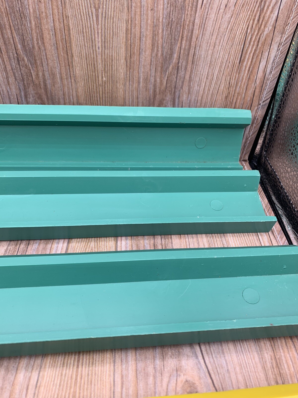 VINTAGE MAH JONG TRAYS – SET OF 4 Green Yellow 16”
