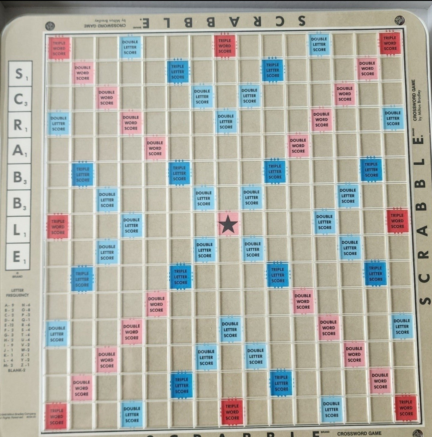 RARE Vintage Deluxe Turntable Scrabble “1989 Edition by MB