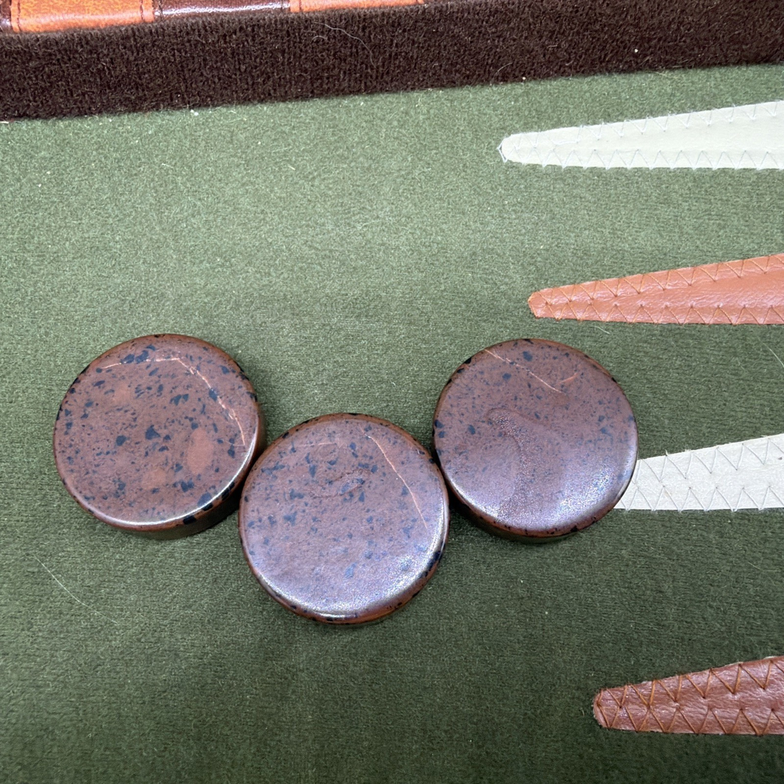 Vtg Pierre Cardin Backgammon Set Brown Swirl & Cream Pieces 1 3/8” Complete