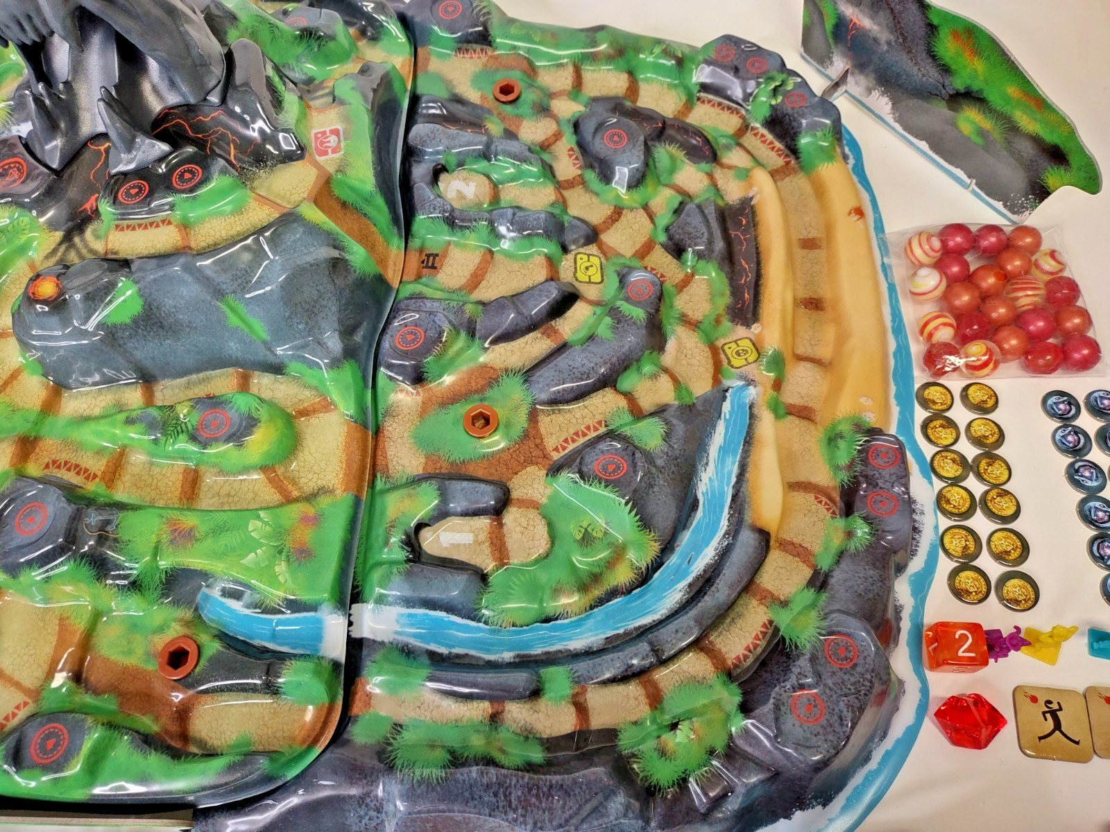 Fireball Island: The Curse of Vul-Kar Board Game, treasure trove,deluxe marbles