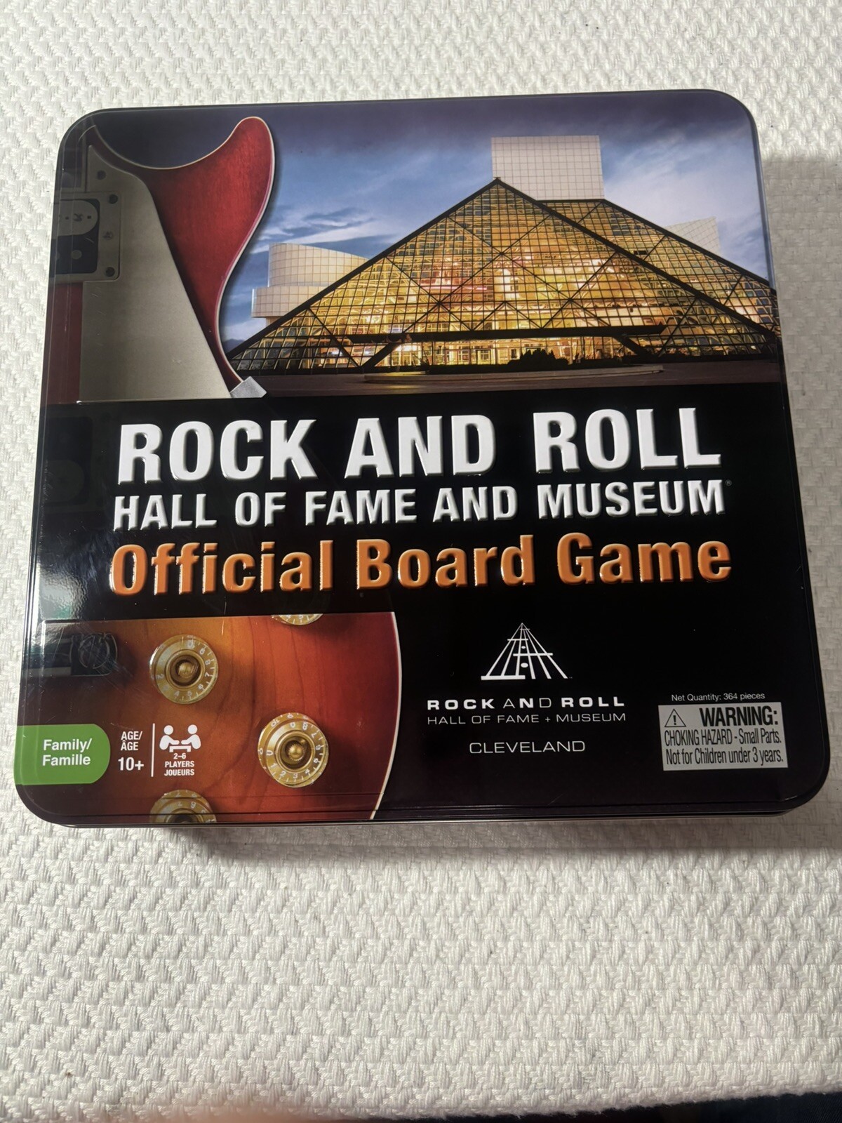 ROCK and ROLL Hall Of Fame and Museum Official Board Game – NEW OPEN BOX Family
