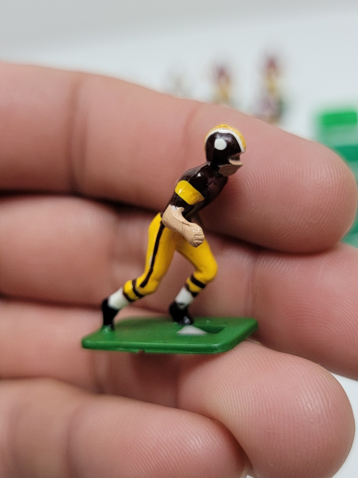 Vintage Tudor Electric Football Game NFL Team Figures Lot Of 24 Mixed