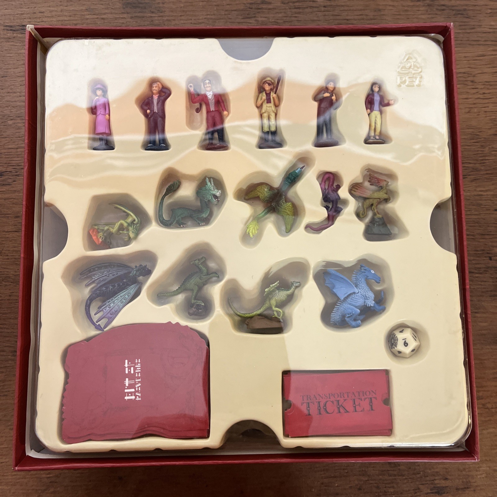 Dragonology The Game Board Game by Sababa Toys Based on Book Series 2006