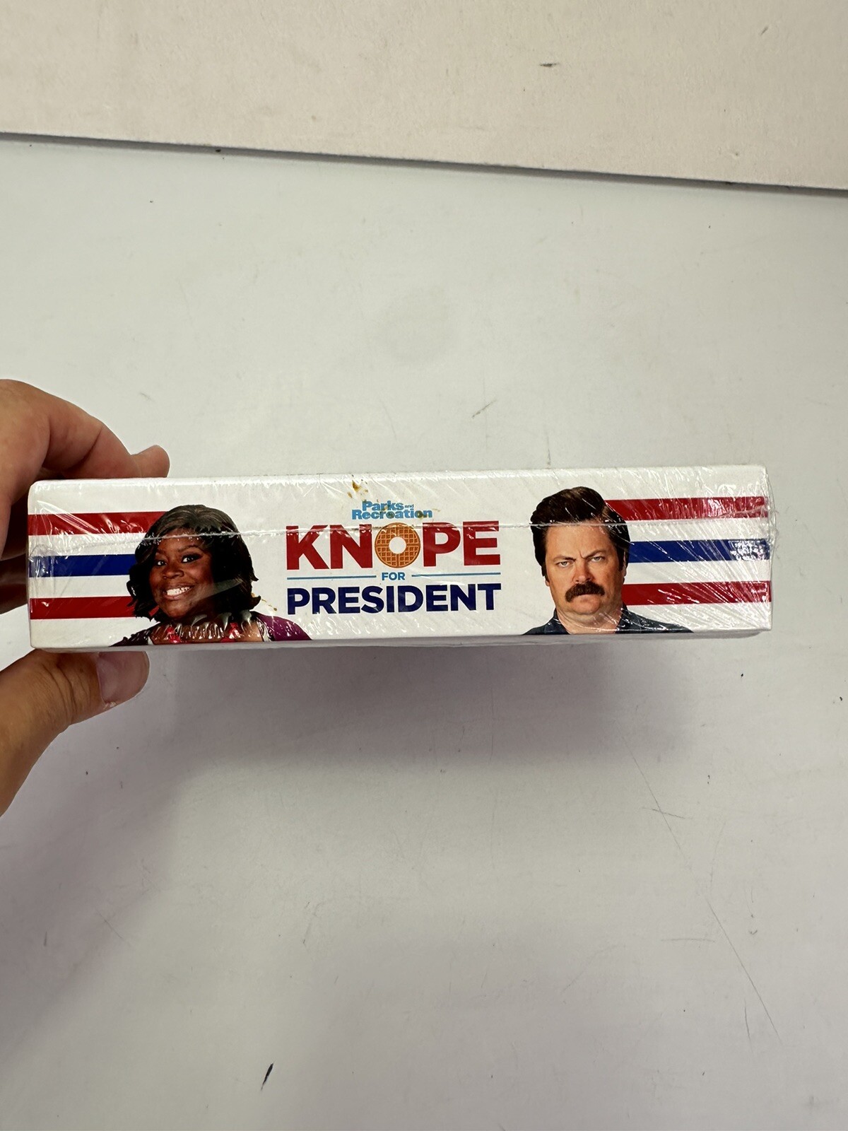 NBC PARKS & RECREATION Knope For President Party Card Game NEW Sealed
