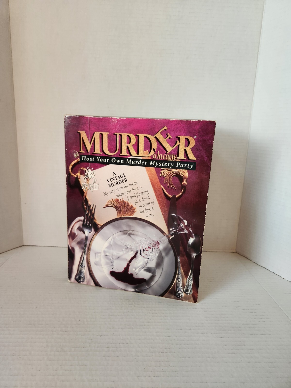 Murder Ala Carte A Vintage Murder Game Mystery Dinner Party Game Puzzle